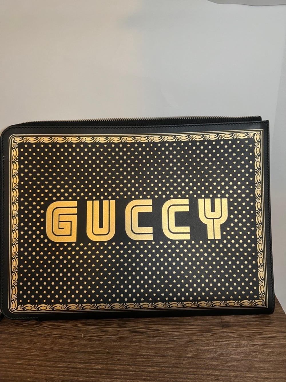 Guccy Magnetismo Black and Gold Zip Pouch